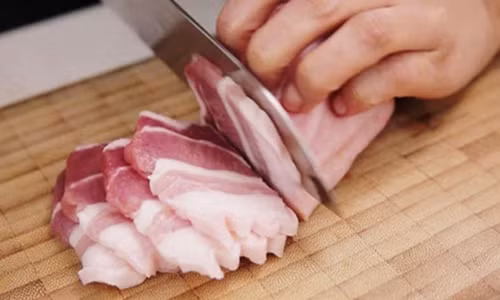 Nam mo dang thai thit, tinh day phat hien dieu kinh hai