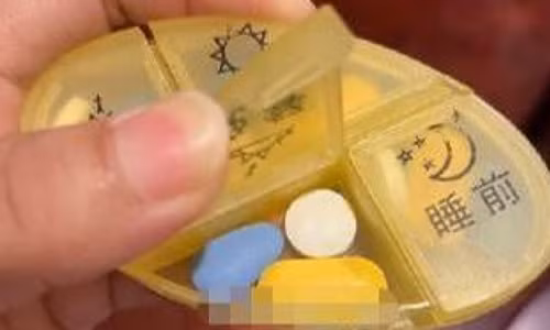 Hon phu len uong thuoc, co gai theo doi phat hien chuyen dong troi