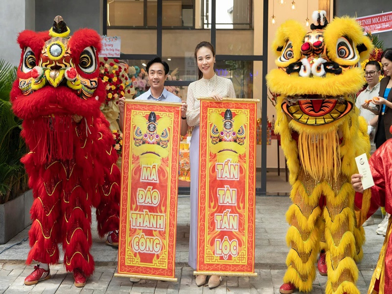 Vợ chồng Cường Đô la khai trương văn phòng và thương hiệu mới hồi tháng 5/2022.