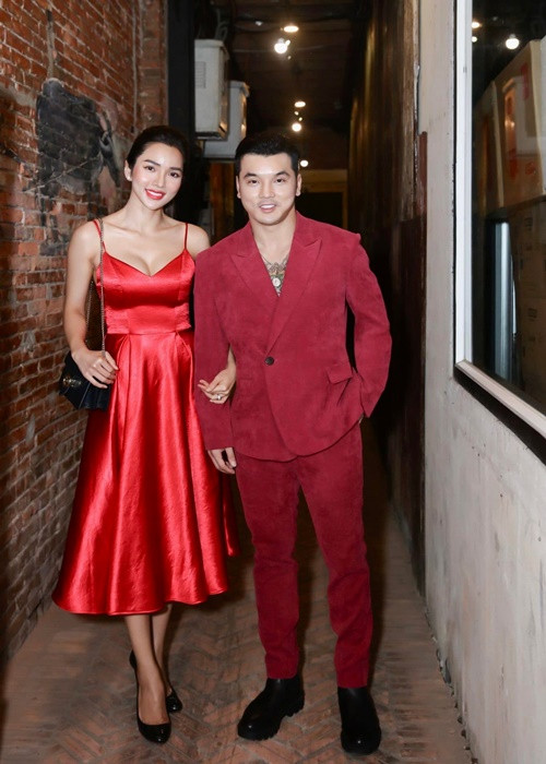 Kim Cương chia sẻ, vợ chồng cô rất hiểu nhau.