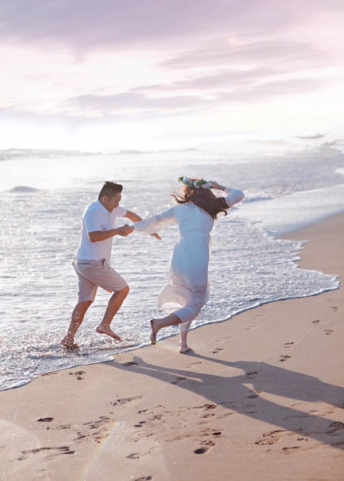 Vợ chồng Bảo Thy có quãng thời gian hẹn hò bí mật. Chỉ đến khi sắp làm đám cưới, nữ ca sĩ mới hé lộ chuyện tình cảm.