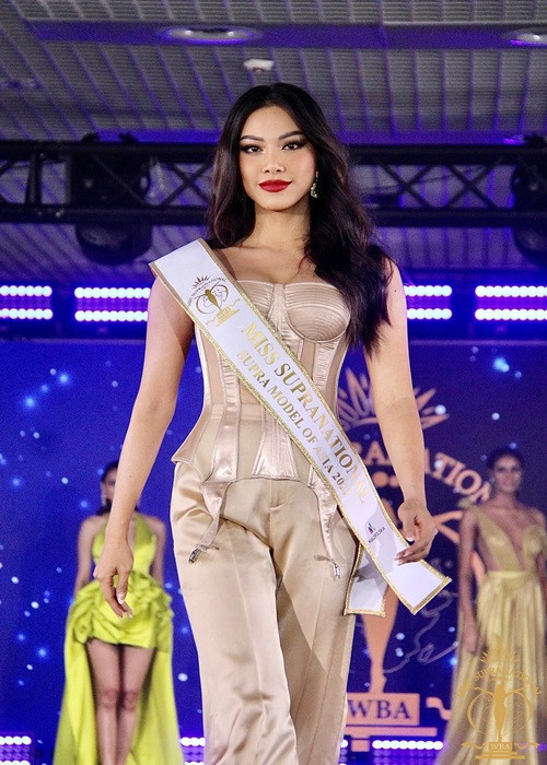 Kim Duyên giành giải Supra Model Asia - Siêu mẫu châu Á ở phần thi Supra Model of the Year - Siêu mẫu của năm. Ảnh: Miss Supranational