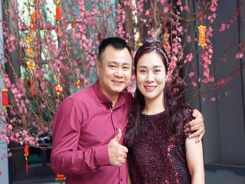 Vài ngày sau lễ cưới lần thứ hai, "Táo" Tự Long chia sẻ: "Tôi cảm thấy vui khi sau những tháng ngày khó khăn trong cuộc sống đã tìm được bến đỗ cho mình".