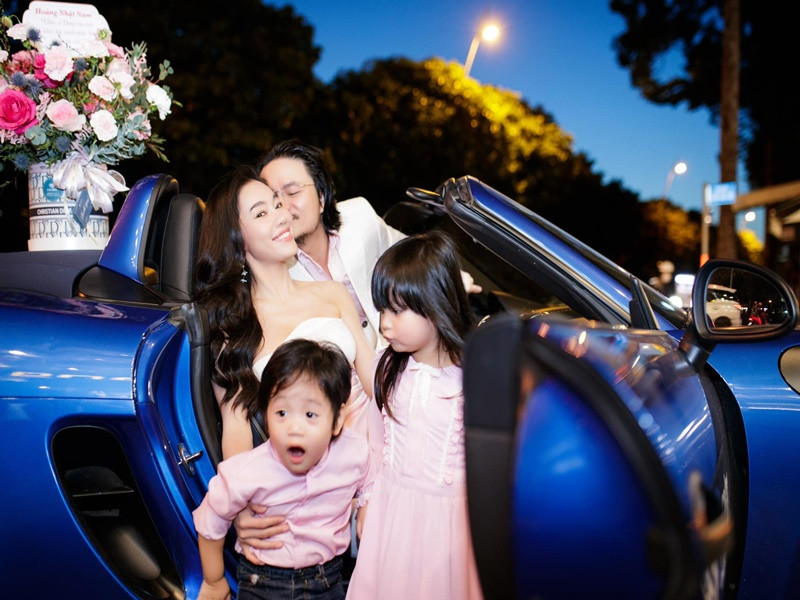 Không chỉ giỏi giang, thành đạt, Kim Dung còn có tổ ấm vô cùng hạnh phúc.