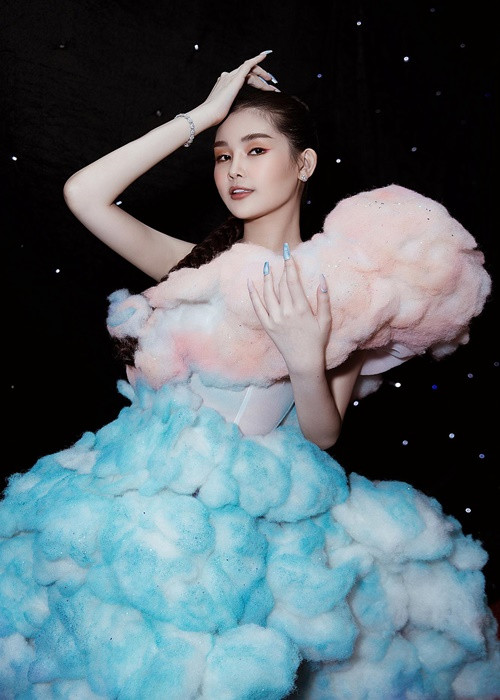 Ngân Anh kết hôn vào cuối năm nay. Cô không tiết lộ danh tính chồng chưa cưới. Ảnh: FBNV