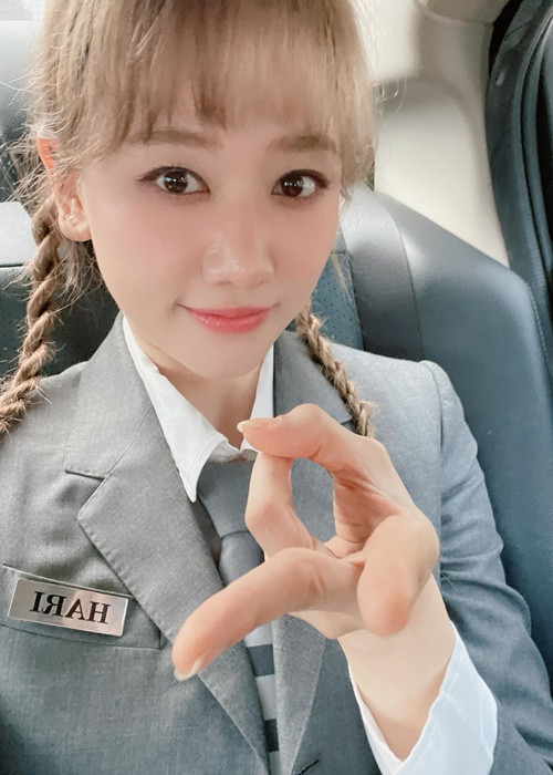 Bà xã Trấn Thành còn cập nhật hình ảnh mới nhất khi tham gia một sự kiện.