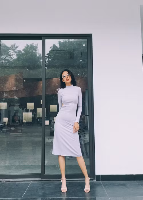 Hoa Đan chia sẻ trên Tạp chí Văn hóa và Phát triển, việc đăng ký dự thi cuộc thi nhan sắc chính là cơ hội cho cô thử thách, khẳng định bản thân. Ngoài ra, khi bày tỏ nguyện vọng đăng kí dự thi nhan sắc, cô được gia đình ủng hộ, động viên.