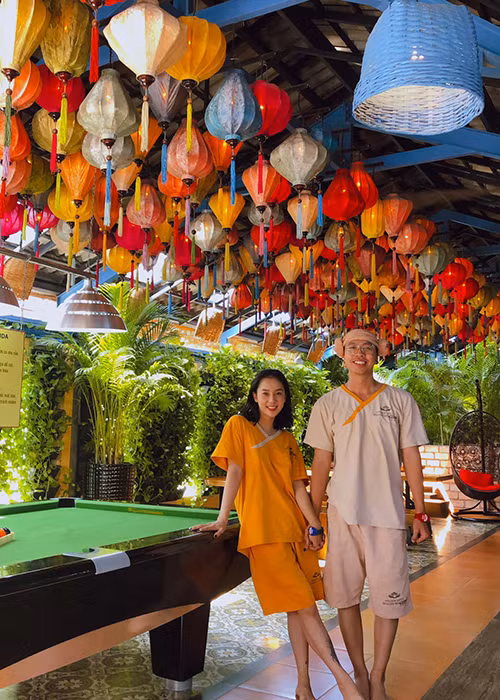 Phạm Lịch từng thú nhận cô nhiều lần nặng lời, trách móc và muốn rời xa, nhưng Toàn Trung vẫn kiên nhẫn, lắng nghe và cảm thông cho cô.