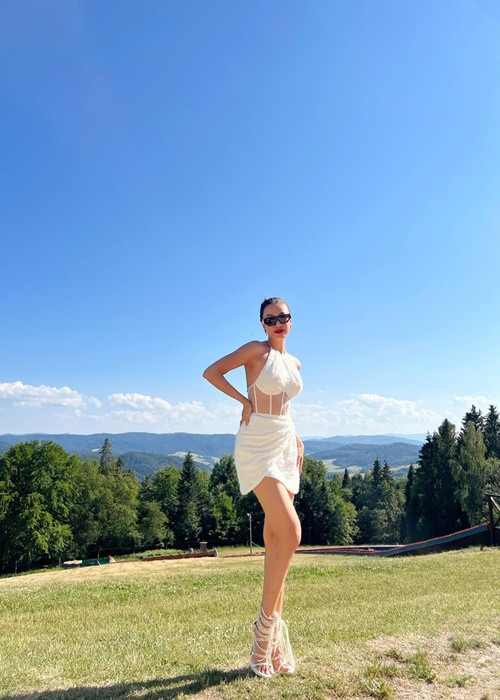 Từ Ba Lan, Á hậu Kim Duyên liên tục cập nhật hình ảnh của bản thân ở cuộc thi Miss Supranational 2022- Hoa hậu Siêu quốc gia. Ảnh: Miss Supranational -Vietnam