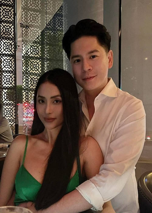 Nữ diễn viên chia sẻ trên Ngôi sao, ở Đức cô không hoạt động nghệ thuật nên đôi lúc thấy trống vắng.