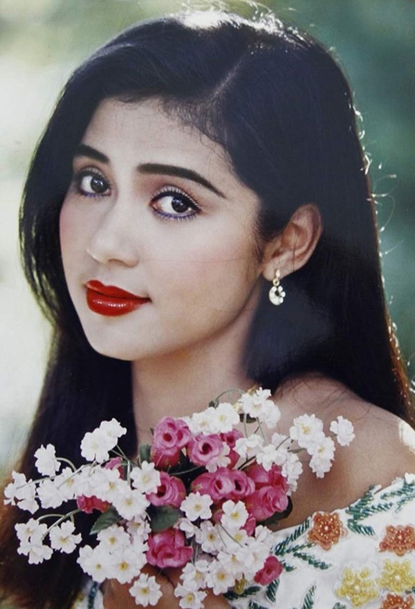 Muc cat-xe “khung” duoc quy ra vang cua dan sao thap nien 1990-Hinh-2