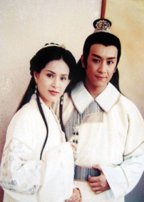 Đoàn Dự cũng là vai diễn giúp Trần Hạo Dân nổi tiếng. Nam diễn viên góp mặt trong phiên bản "Thiên long bát bộ" do TVB sản xuất vào năm 1997. Ảnh: Dân Việt