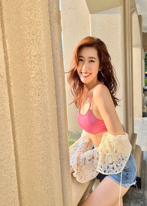 Tuy nhiên, hiện tại, Thúy Ngân lại không vội lấy chồng vì muốn tập trung phát triển sự nghiệp.