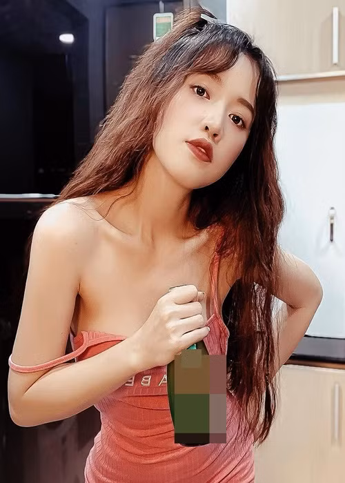 Cùng với vòng một căng đầy 94 cm, Puka sở hữu vòng eo con kiến 63 cm, vòng ba nảy nở 96 cm.