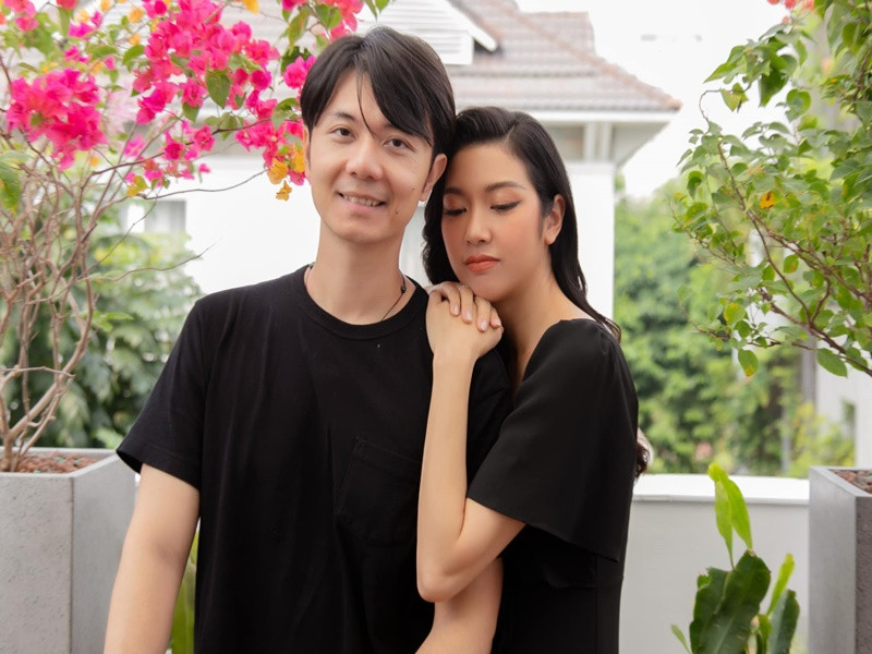 Về tin đồn, Thúy Vân khẳng định cô không hề xóa hay cập nhật bất kỳ thông tin mới nào trong phần hồ sơ cá nhân trên trang Instagram. Người đẹp nhấn mạnh các thông tin về bản thân đã được cô thiết lập từ sau khi tham gia Hoa hậu Quốc tế 2015 và duy trì đến hiện tại.