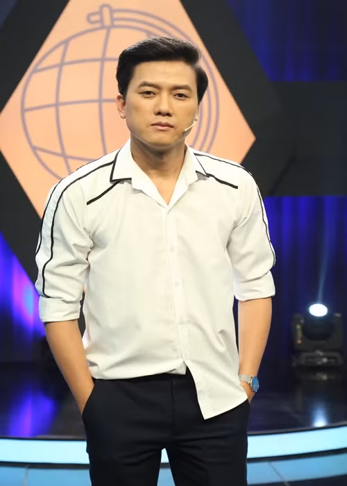 Trong năm 2022, một tài khoản Facebook tên K.T. cho biết, vì tin tưởng các diễn viên Quách Ngọc Tuyên, Lê Dương Bảo Lâm, Khả Như kêu gọi từ thiện nên đã chuyển 100 triệu đồng vào số tài khoản trong bài đăng. Tuy nhiên, sau đó, khi K.T đến bệnh viện tìm hiểu thì phát hiện không có trường hợp khó khăn như trong bài đăng. Ảnh: FBNV