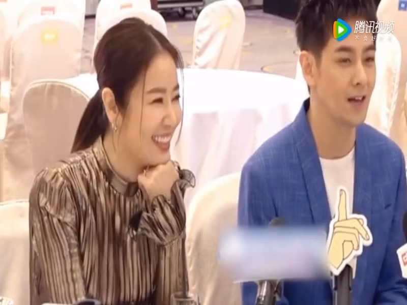 Đặc biệt, nữ diễn viên tiết lộ: "Chồng tôi - Hoắc Kiến Hoa nhắn tin cho Lâm Chí Dĩnh còn nhiều hơn tôi". Ảnh: Tiền Phong