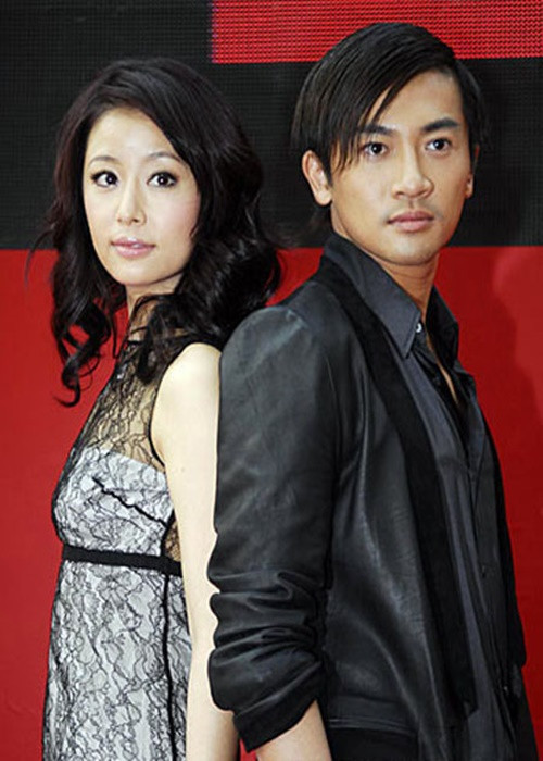 Sau nhiều năm chia tay, Lâm Tâm Như mới tiết lộ nguyên nhân tình cảm của cô và Lâm Chí Dĩnh rạn nứt là do tình cũ hay ghen tuông. Cụ thể, vào thời điểm đó người đẹp họ Lâm công khai khen ngợi và thừa nhận rất mến Tô Hữu Bằng (trong ảnh). Điều này khiến Lâm Chí Dĩnh tự ái nói lời chia tay ngay trước mặt đoàn làm phim của cô. Ảnh: Người lao động