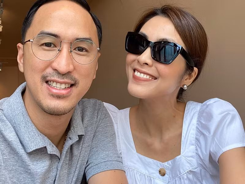 Tăng Thanh Hà được chồng tặng những món quà ý nghĩa như hai chiếc nồi để cô thỏa mãn niềm đam mê nấu nướng, hay loài hoa tulip trắng cô yêu thích.