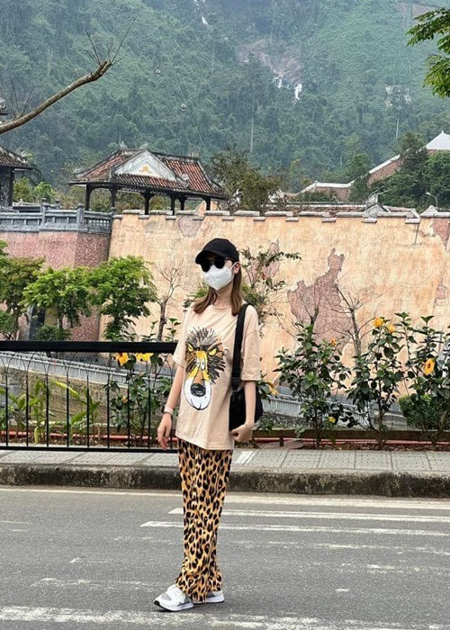 Hình ảnh Thiện Nhân đi du lịch hồi tháng 3/2022.