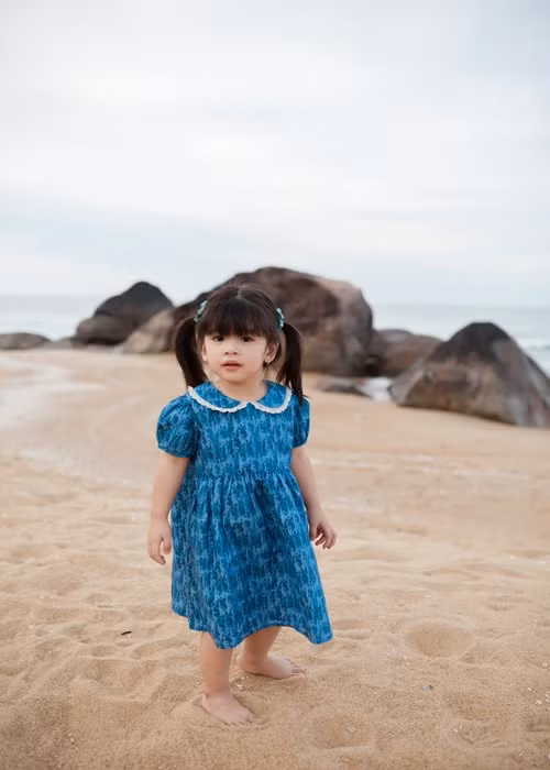 Bé Nấm sinh năm 2020, có vẻ ngoài rất đáng yêu.