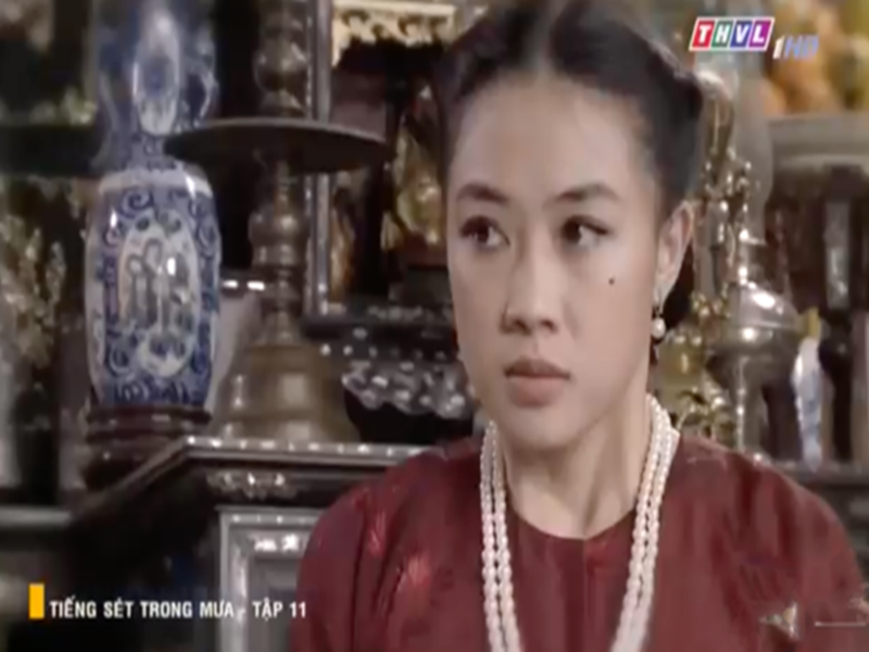 Trong "Tiếng sét trong mưa", bà xã Lê Huỳnh vào vai bà Hội lúc trẻ.