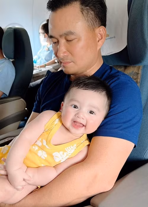 Nam diễn viên nổi tiếng một thời hiện tại tập trung kinh doanh, chăm lo gia đình. Ảnh: FBNV