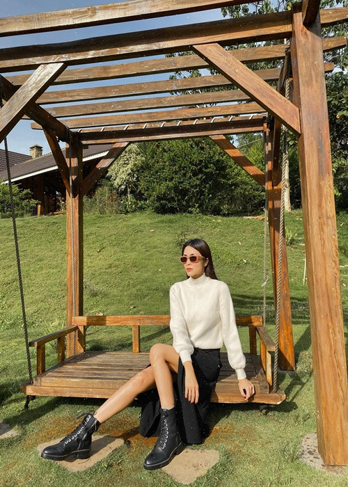 Khi mắc bệnh dạ dày, Tăng Thanh Hà chỉ nặng 43kg.