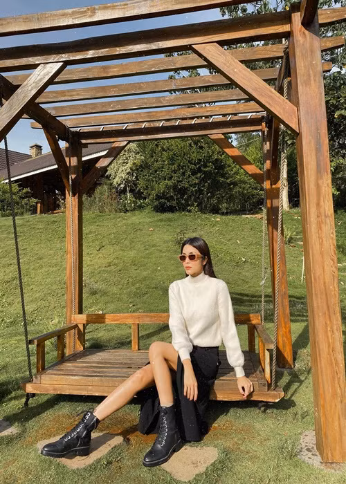 Khi mắc bệnh dạ dày, Tăng Thanh Hà chỉ nặng 43kg.