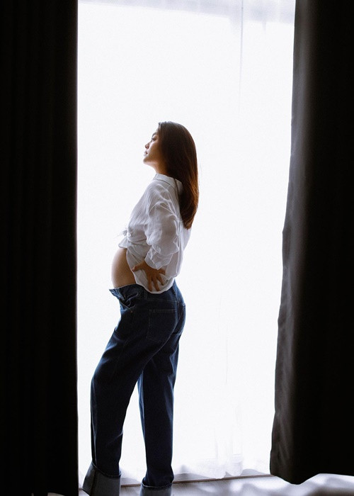 Phạm Quỳnh Anh tâm sự, hành trình mang bầu đầy thiêng liêng có lẽ chỉ có các chị em phụ nữ đã trải qua mới thấu hiểu được.