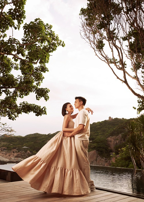 Gương mặt điển trai, thân hình 6 múi trở thành lợi thế của Xuân Tiền khi anh hoạt động trong showbiz.