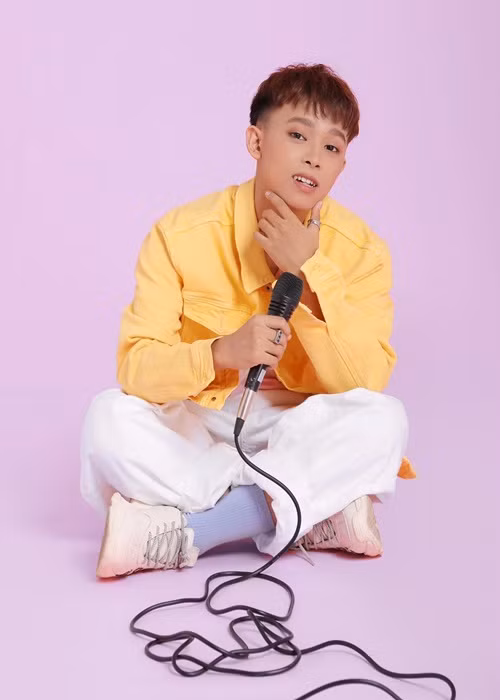 Hồ Văn Cường “phất” thế nào sau khi rời công ty quản lý cũ? Ho Van Cuong “phat” the nao sau khi roi cong ty quan ly cu?