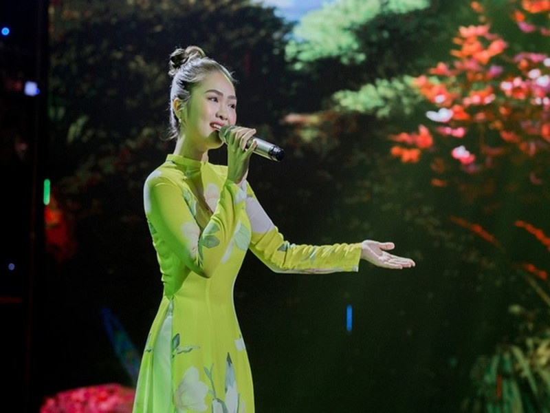 Thien Nhan va loat sao nhi ganh vac kinh te chinh cho gia dinh