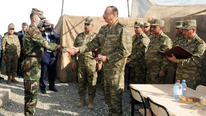 Baku khi bị tác động bởi Ankara đang từ chối mọi cuộc đàm phán và tuyên bố tiến hành chiến tranh để đi đến kết thúc thắng lợi, cho đến khi toàn bộ khu vực Nagorno-Karabakh trở lại dưới sự kiểm soát của họ.