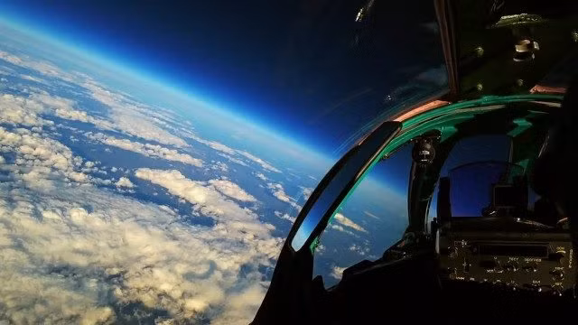 “Cao san chon” Mikoyan MIG-31BM cua Nga khien doi phuong khiep so-Hinh-10