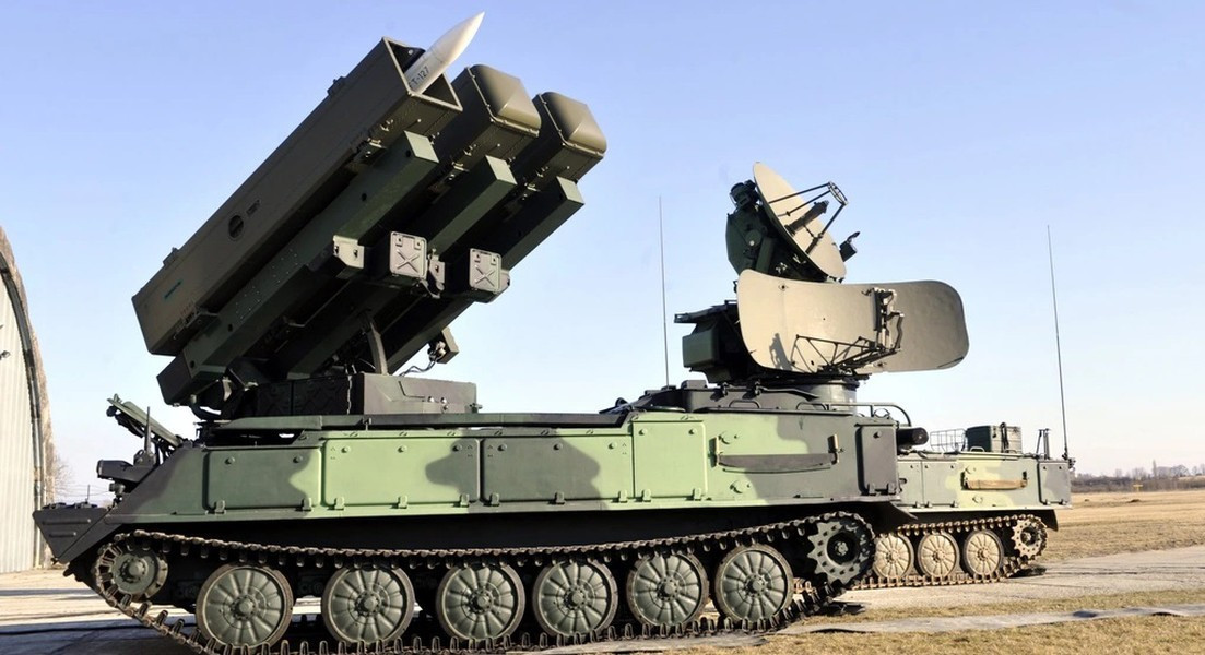 Ý tưởng về chương trình FrankenSAM bắt nguồn từ cuối năm 2022, khi giới chức Ukraine nhờ các nước đối tác hỗ trợ tìm kiếm đạn tên lửa cho các hệ thống phòng không Buk thời Liên Xô có trong kho.