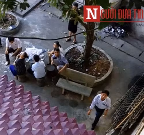 Can bo toa an tu tap an kem dan cho dai co-Hinh-2