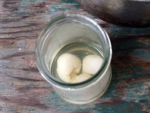 Các lọ vải này sau đó có thể được luộc lại trong nước 1 lần nữa để đảm bảo lực hút chân không cao nhất.