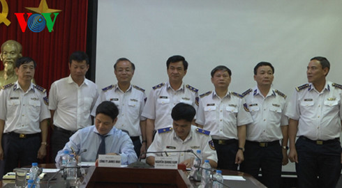 Canh sat bien Viet Nam mua them 12 xuong tuan tra