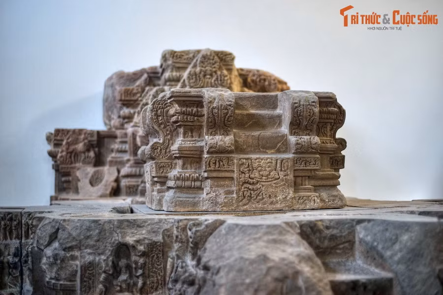 Phong cách nghệ thuật này được các nhà nghiên cứu trong và ngoài nước thống nhất đặt tên cho một giai đoạn phát triển của nghệ thuật Champa, đó là phong cách Đồng Dương.