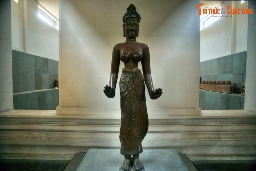 Loat Bao vat quoc gia den tu Phat vien lon nhat vuong quoc Champa