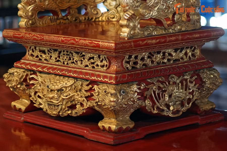 Đến thời điểm hiện tại, ngai vàng trong điện Thái Hòa đã được công nhận là Bảo vật quốc gia, còn ngai vàng của vua Duy Tân vừa được lập hồ sơ đề nghị công nhận danh hiệu cao quý này.