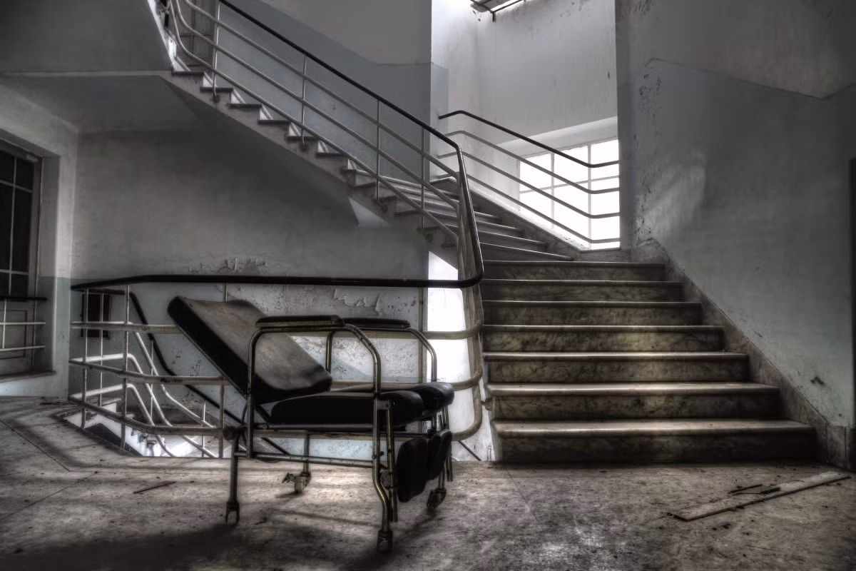 Không gian u ám, vắng lặng khiến nhiều người cảm thấy như lạc vào một bộ phim kinh dị.