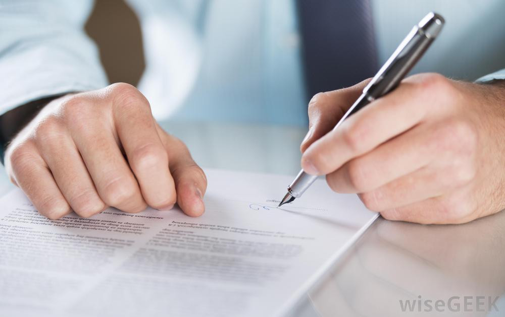 Người thuận tay trái có xu hướng nhai thức ăn ở bên hàm trái. Trong khi đó, người thuận tay phải thường có xu hướng nhai thức ăn bên hàm phải.