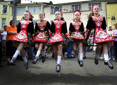 Thêm vào đó, lễ hội Puck Fair còn diễn ra nhiều hoạt động hấp dẫn khác như hội chợ gia súc, cuộc thi ngựa, nhảy múa, bắn pháo hoa...