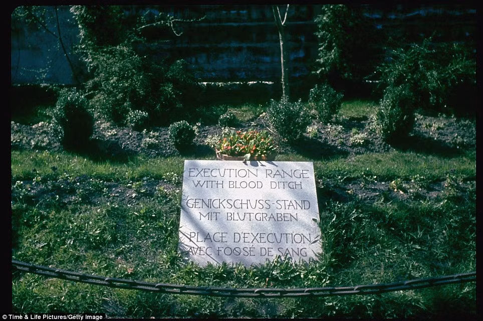 Đây là nơi khoảng 4.000 lính Liên Xô bị phát xít Đức xử bắn tại trại tập trung Dachau.