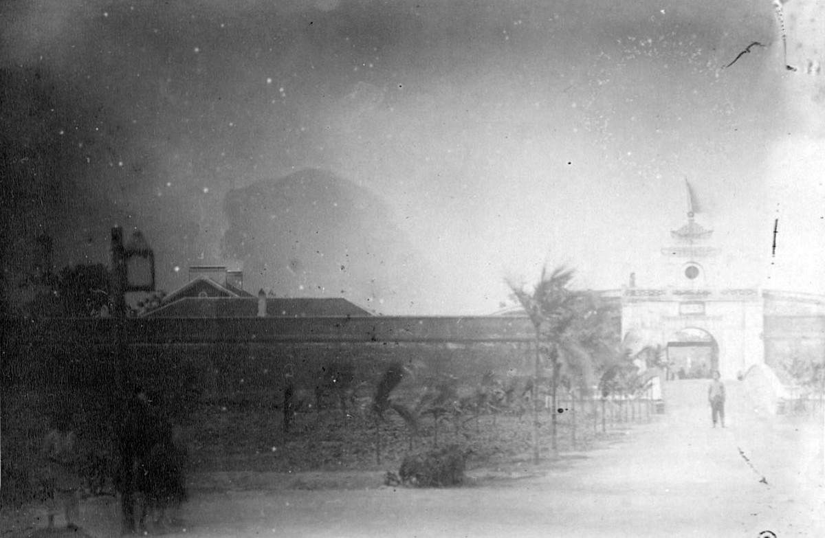 Khu vực cổng thành Nam Định.