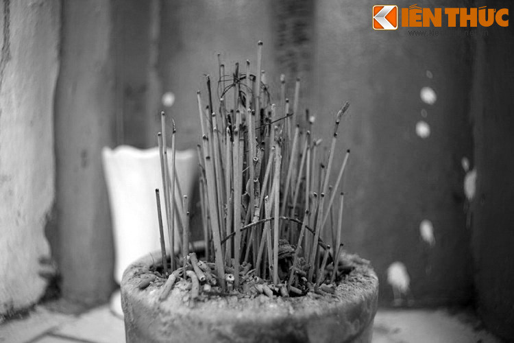 Đến năm 2014, khi khu mộ được xác định là “mộ cổ họ Lâm” và gắn biển Di tích lịch sử cấp thành phố, những tin đồn nhảm mới phai nhạt dần...