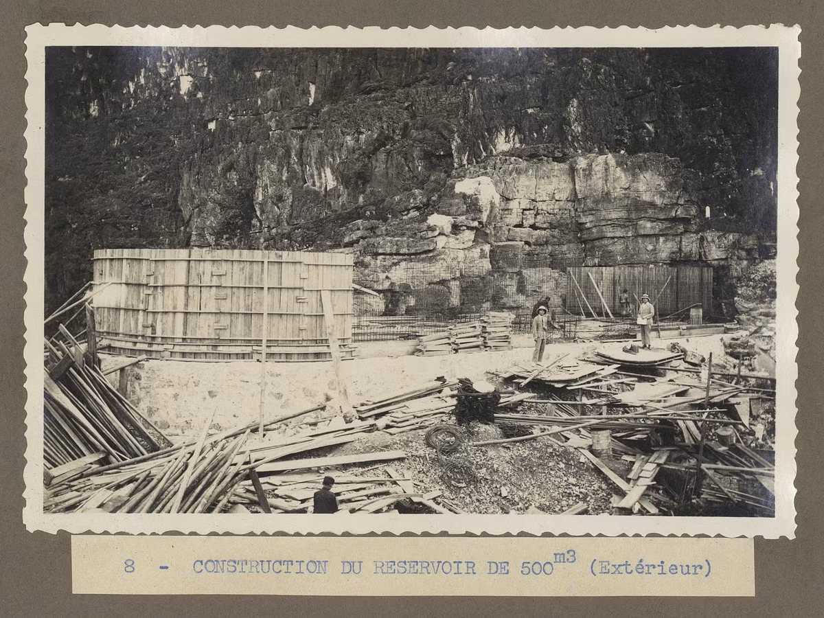 Thi công bể chứa 500 m3 (mặt bên ngoài).