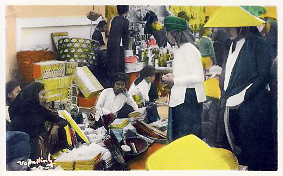 Một góc chợ vỉa hè.